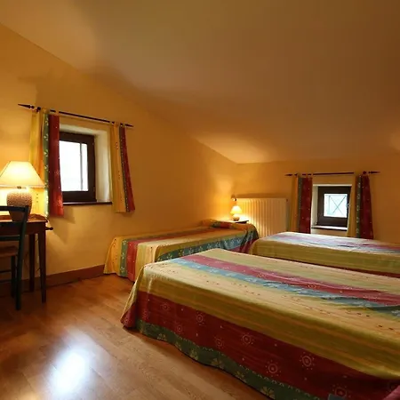 Holiday home Maison De Caractere Avec Terrasse A 300m De L'allier, Ideale Pour Peche, Detente Et Activites Familiales - Fr-1-582-208 Villeneuve-d'Allier