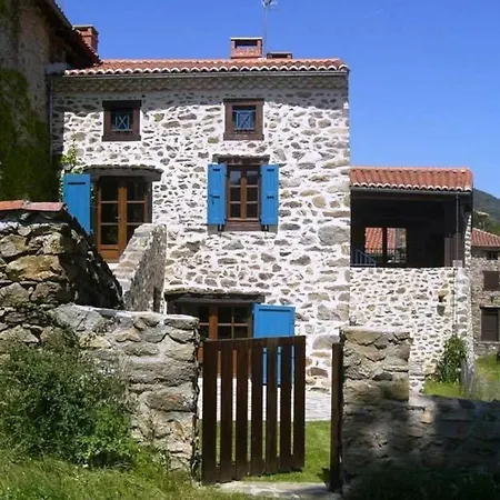 Holiday home Maison De Caractere Avec Terrasse A 300m De L'allier, Ideale Pour Peche, Detente Et Activites Familiales - Fr-1-582-208 Villeneuve-d'Allier