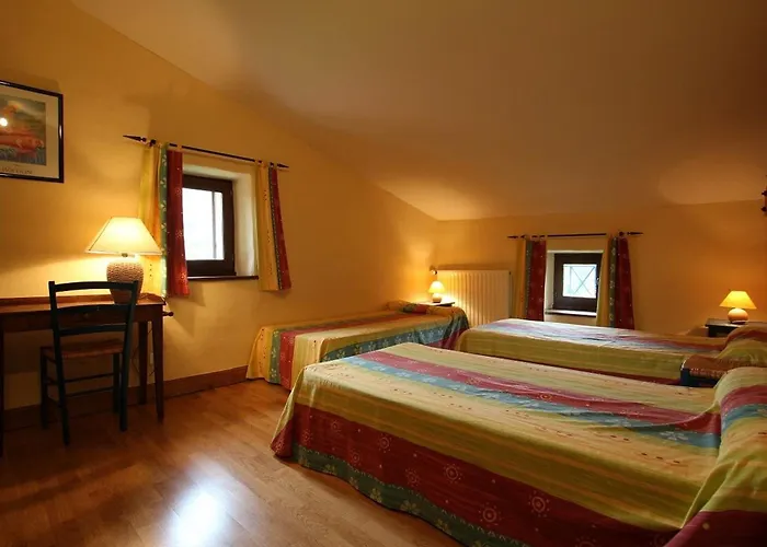 Casa vacanze Maison De Caractère Avec Terrasse à 300m De L'allier, Idéale Pour Pêche, Détente Et Activités Familiales - Fr-1-582-208 Villeneuve-dʼAllier