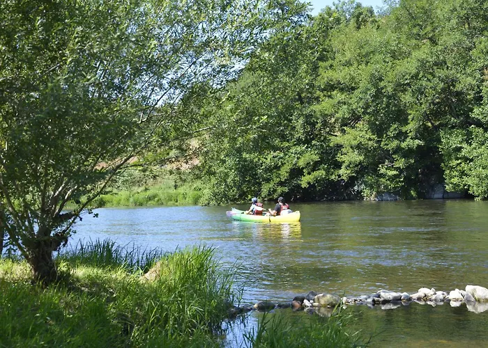 Casa vacanze Maison De Caractère Avec Terrasse à 300m De L'allier, Idéale Pour Pêche, Détente Et Activités Familiales - Fr-1-582-208 Villeneuve-dʼAllier